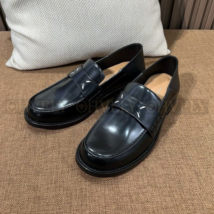 메종 마르지엘라 스티치 캠든 로퍼