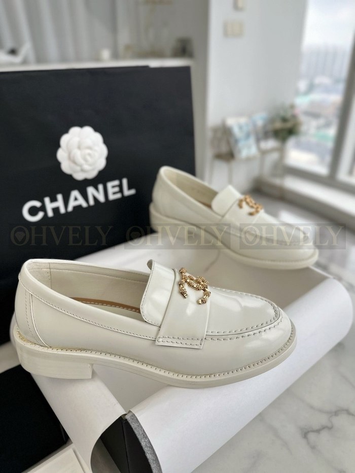 샤넬 24SS 까멜리아 CC로고 로퍼