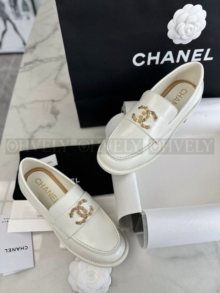 샤넬 24SS 까멜리아 CC로고 로퍼