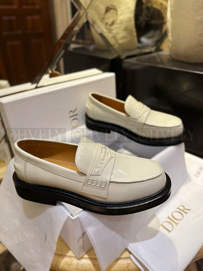 디올 보이 여성 로퍼