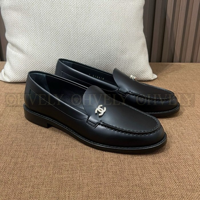 샤넬 큐비 CC 로고  로퍼