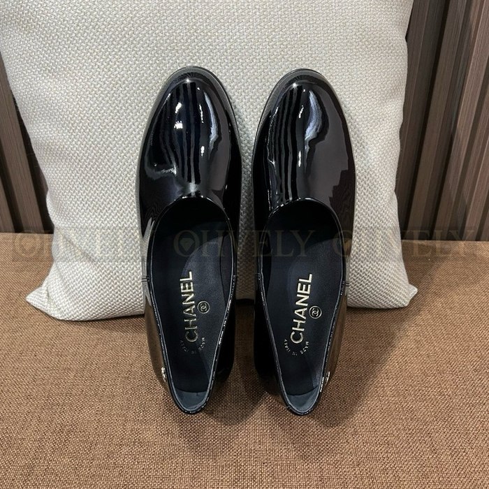 샤넬 25C 크루즈 페이던트 로퍼