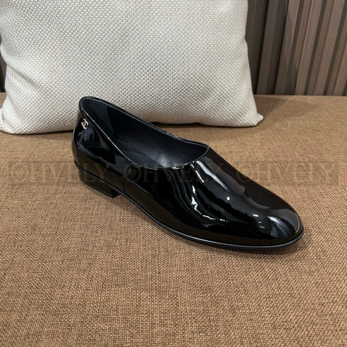 샤넬 25C 크루즈 페이던트 로퍼