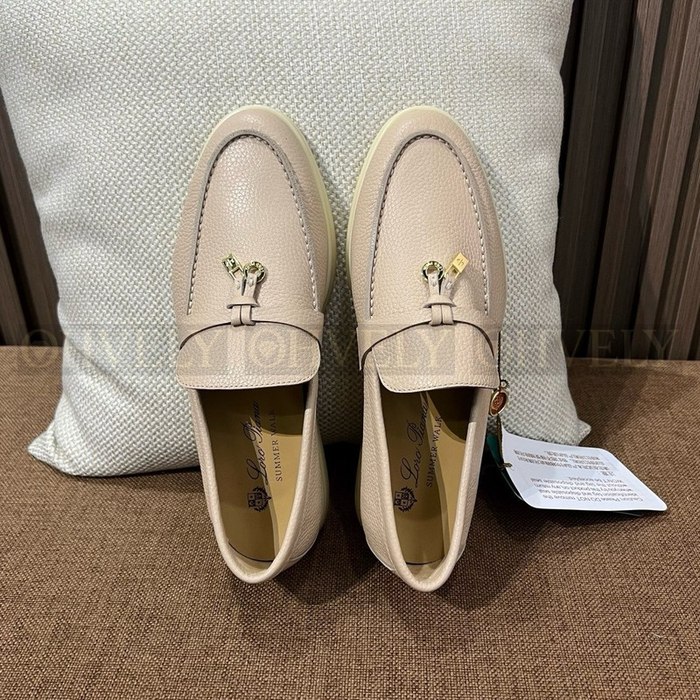 로로피아나 썸머워크 로퍼 (디어스킨)