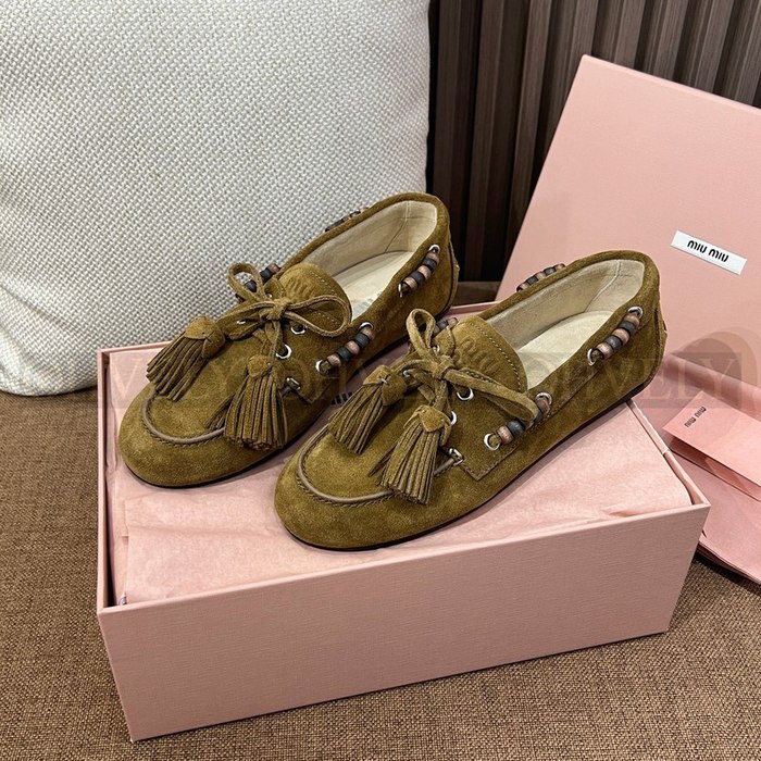 미우미우 스웨이드 태슬 로퍼 올리브 그린