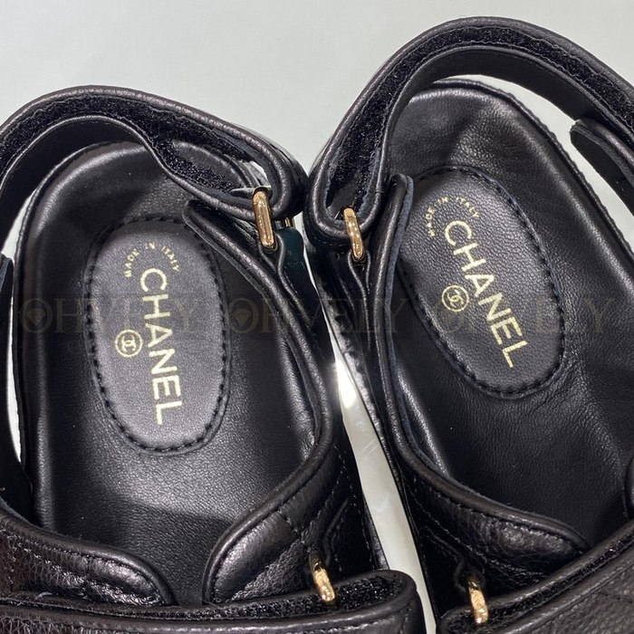 샤넬 크루즈 벨크로 가죽 샌들