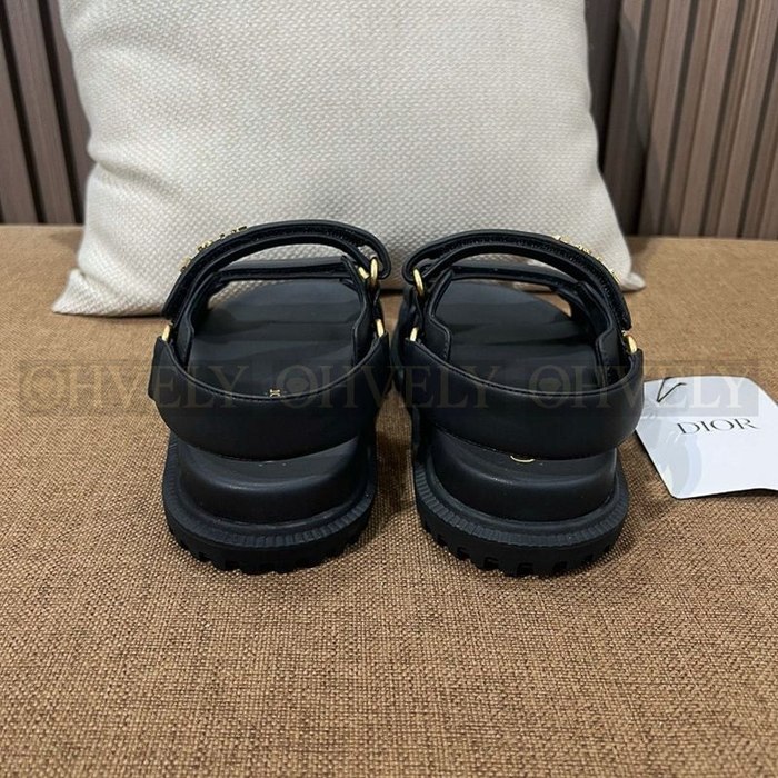 디올 액트 샌들