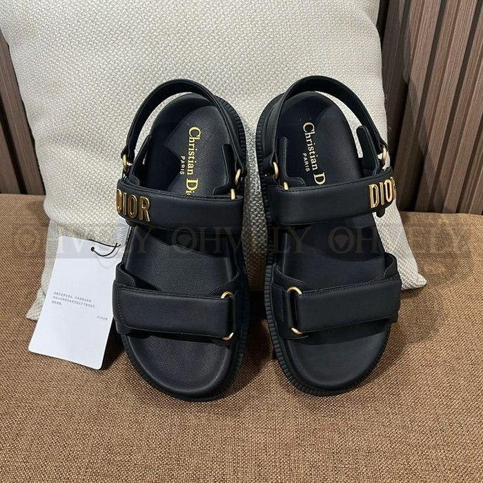 디올 액트 샌들