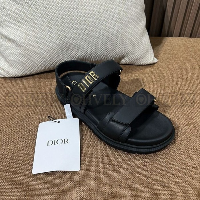 디올 액트 샌들