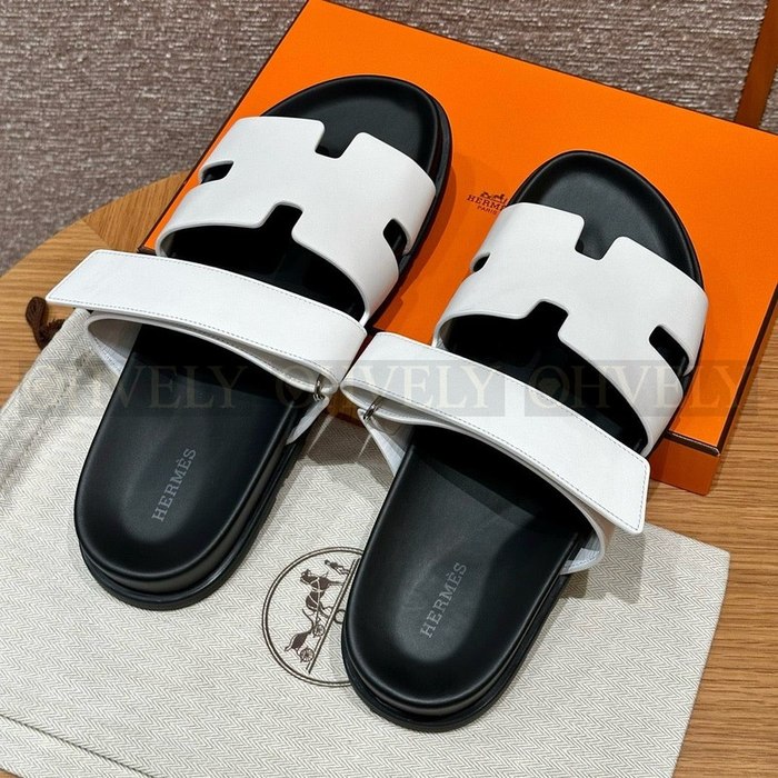 에르메스 CHYPRE 시프레 샌들 스위프트