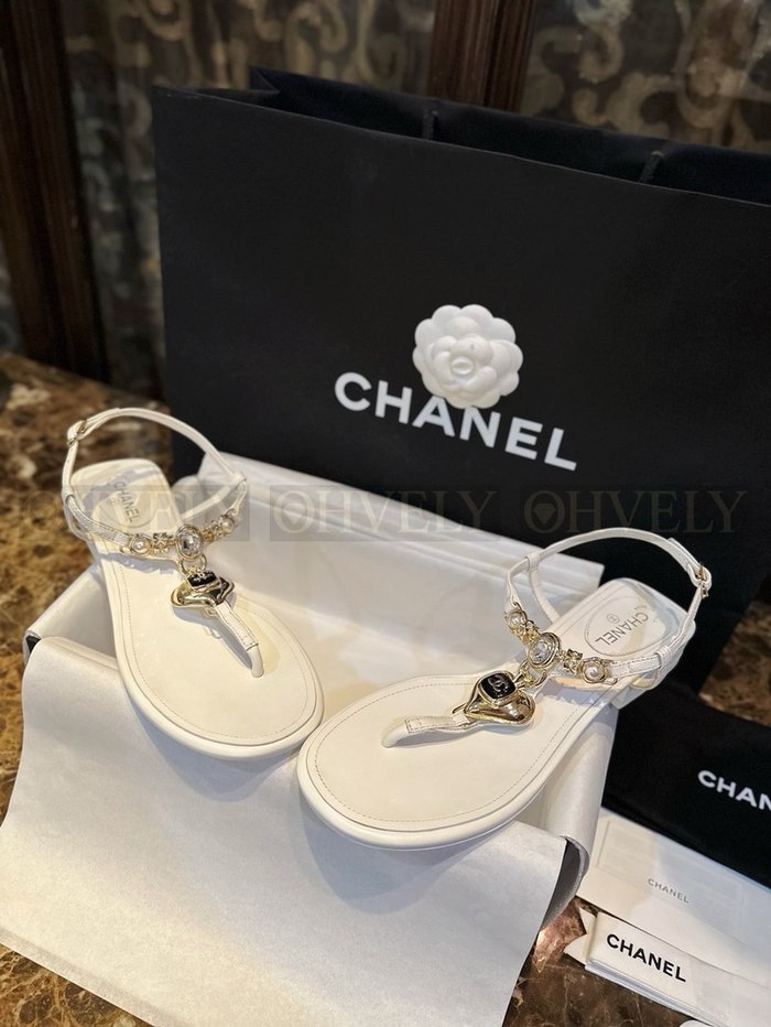 샤넬 23SS CC 하트 플립 플랍