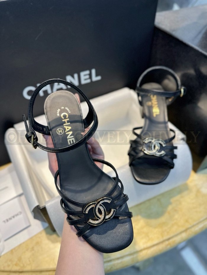 샤넬 25SS CC로고 샌들