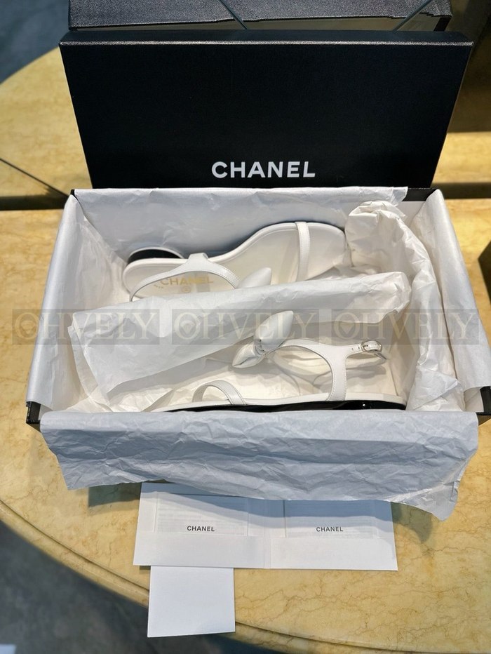 샤넬 CC 리본 샌들 플랫