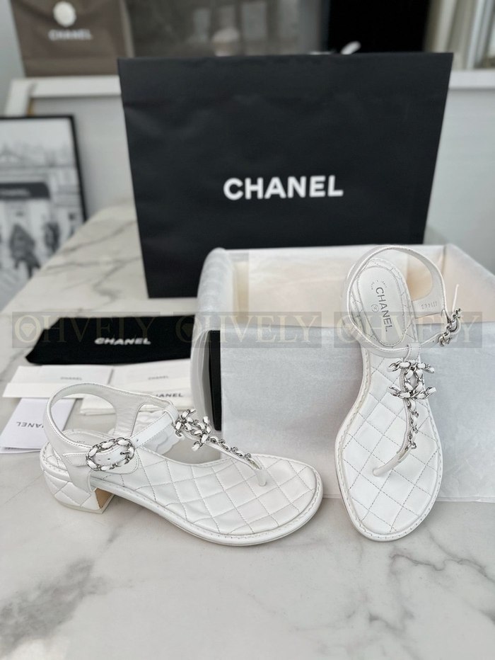 샤넬 클래식 CC로고 체인 스트랩 샌들