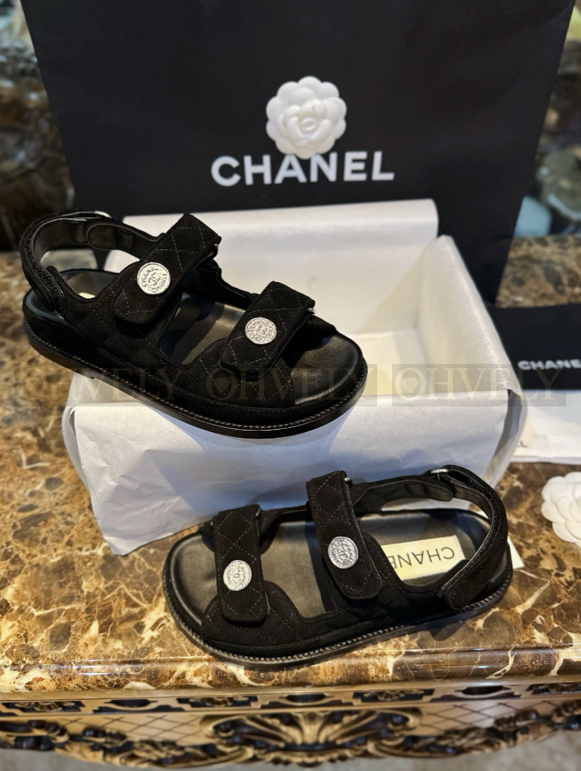 샤넬 CC 버튼 벨크로 샌들