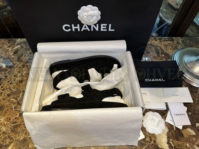 샤넬 CC 버튼 벨크로 샌들