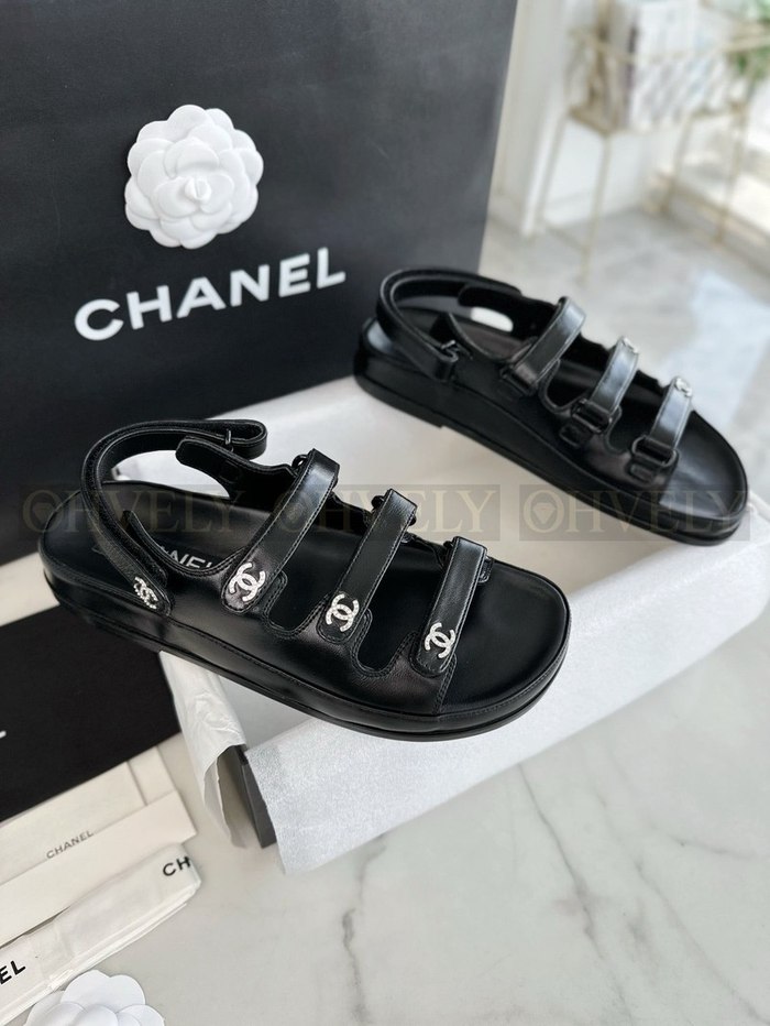 샤넬 크루즈 트리플 벨크로 샌들