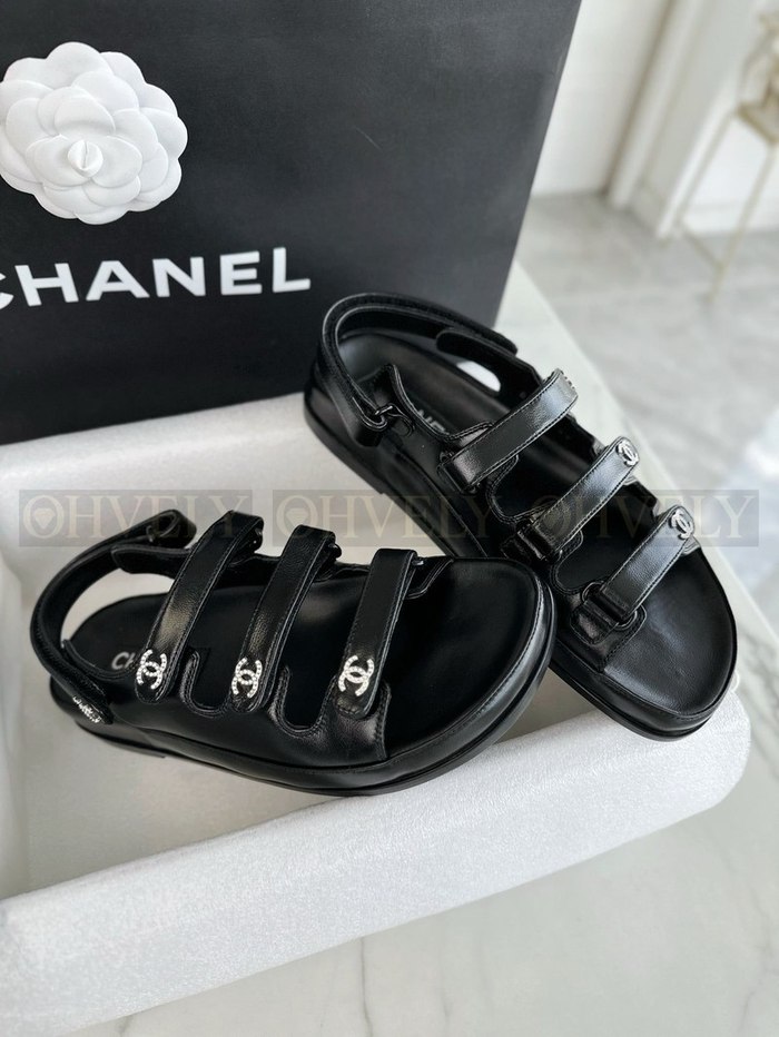 샤넬 크루즈 트리플 벨크로 샌들
