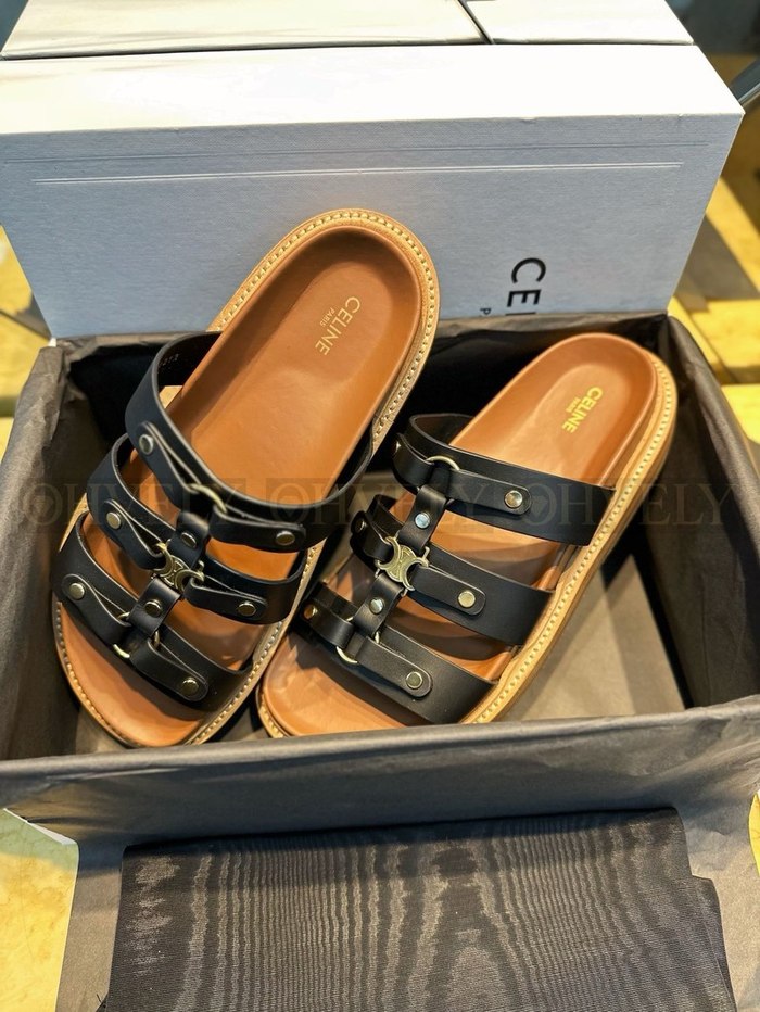 셀린느 티피 슬라이드 샌들