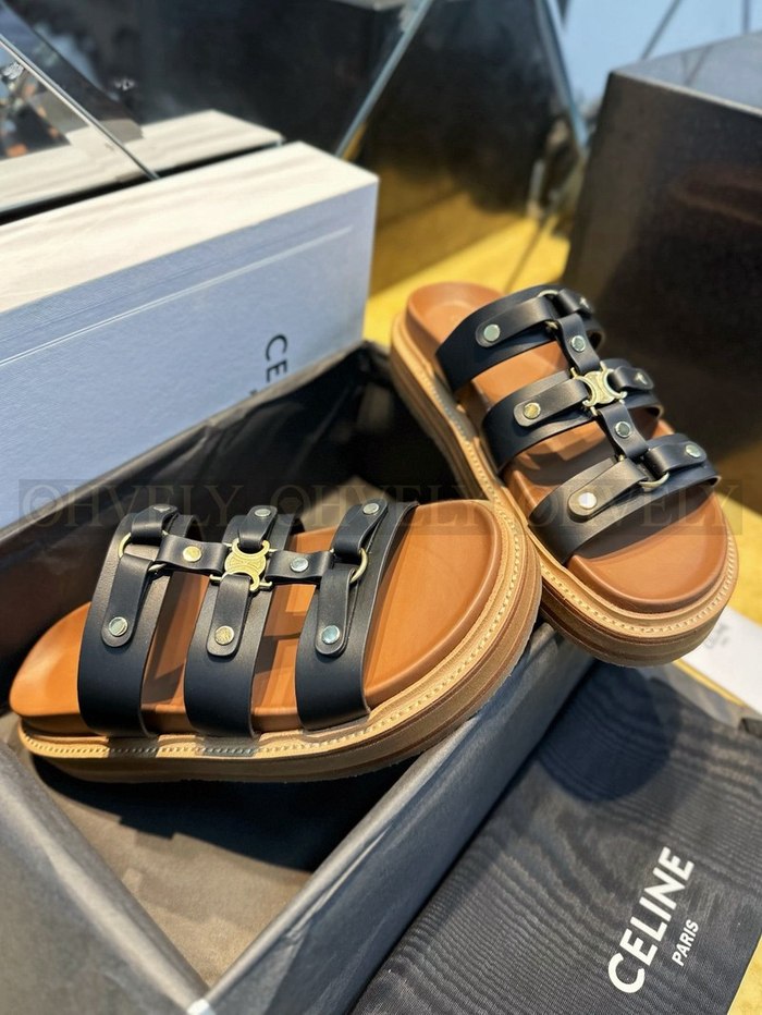 셀린느 티피 슬라이드 샌들