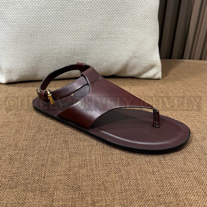 로로피아나 싱글 토 샌들