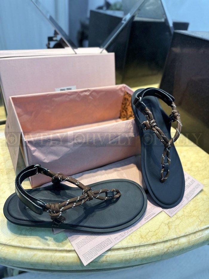 미우미우 리버 로프 레더 샌들