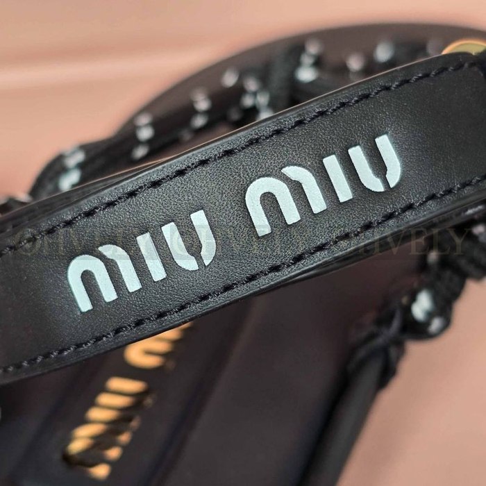 미우미우 리버 로프 샌들