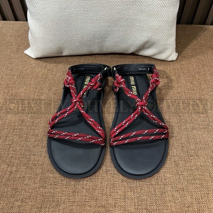 미우미우 리비에르 코드앤 레더 샌들