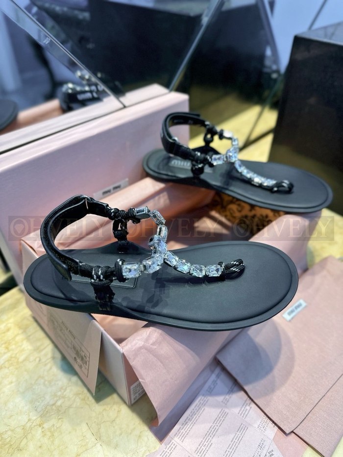 미우미우 코튼 코드 통 샌들 크리스탈