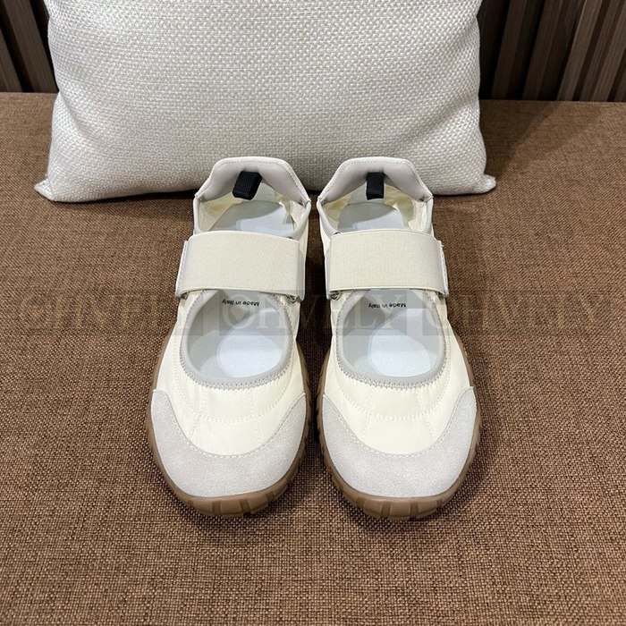 미우미우 타이어 스웨이드 트리밍 메리 제인 샌들