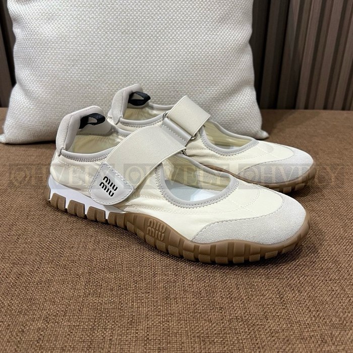 미우미우 타이어 스웨이드 트리밍 메리 제인 샌들