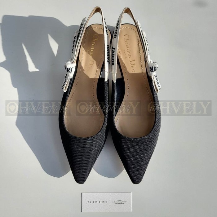 디올 슬링백 플랫