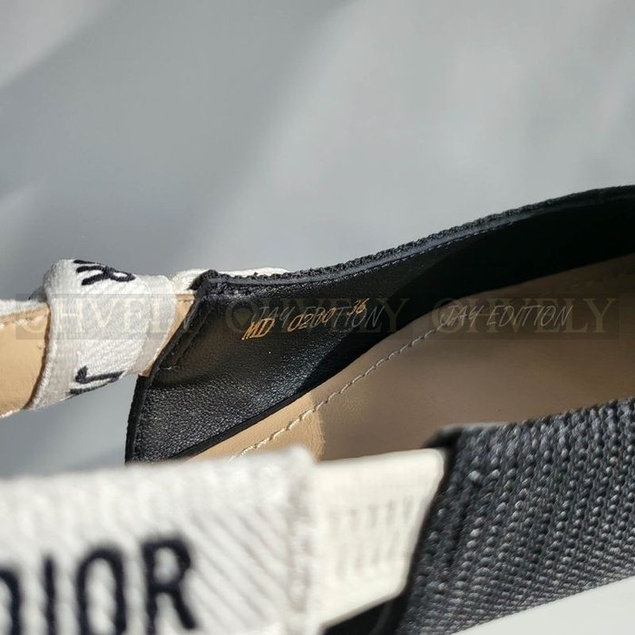 디올 슬링백 플랫