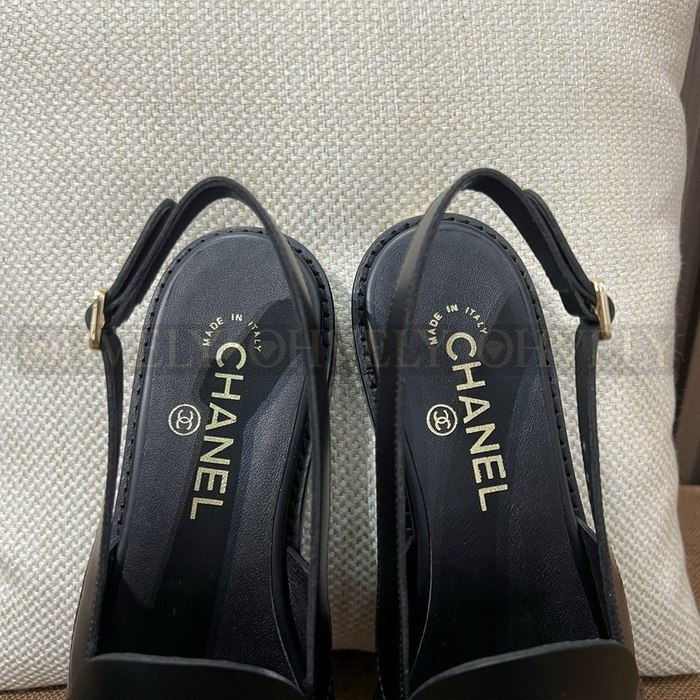 샤넬 큐빅 CC 로고  슬링백 로퍼