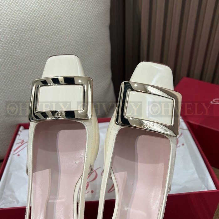 로저비비에 트럼펫 메탈 버클 슬링백 펌프스