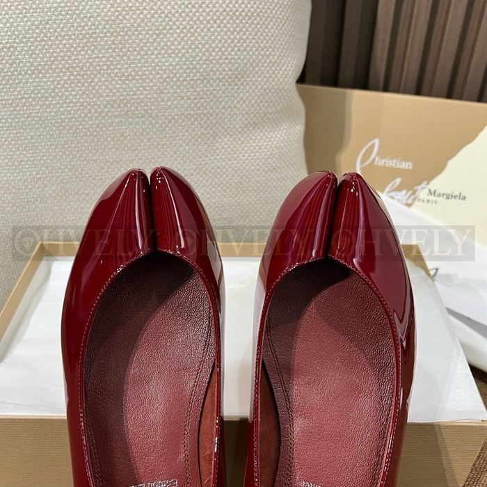 메종 마르지엘라 X 크리스찬 루부탱 플랫 슈즈