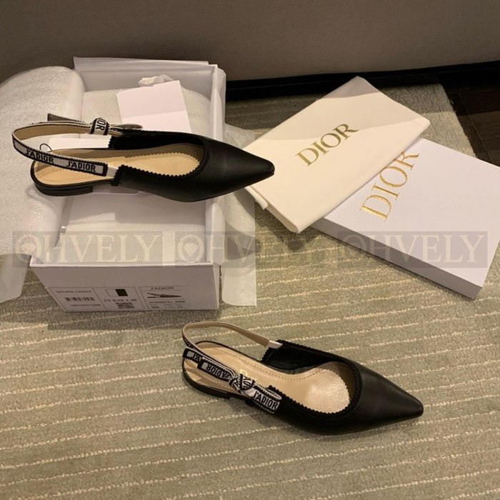 디올 레더 슬링백 플랫