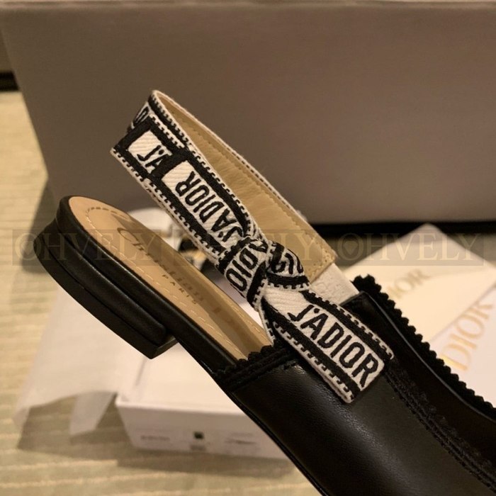 디올 레더 슬링백 플랫