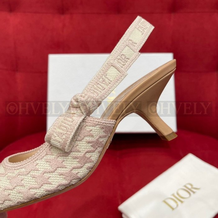 디올 하운즈투스 슬링백