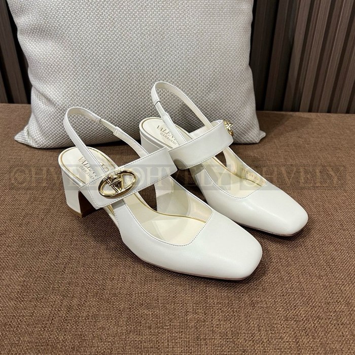 발렌티노 가라바니 힐 펌프스