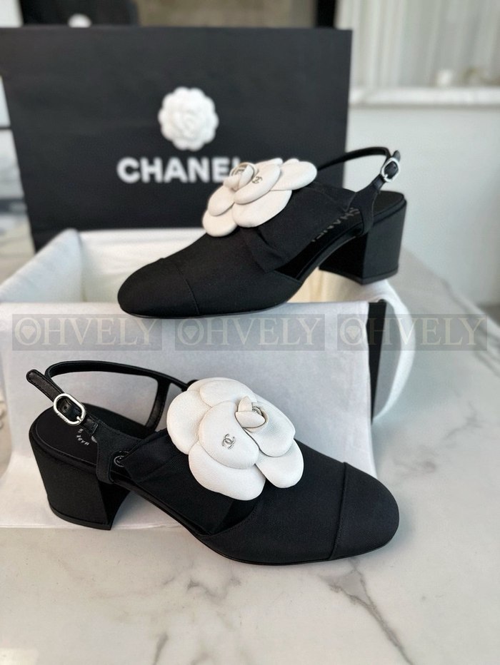 샤넬 23FW 까멜리아 슬링백