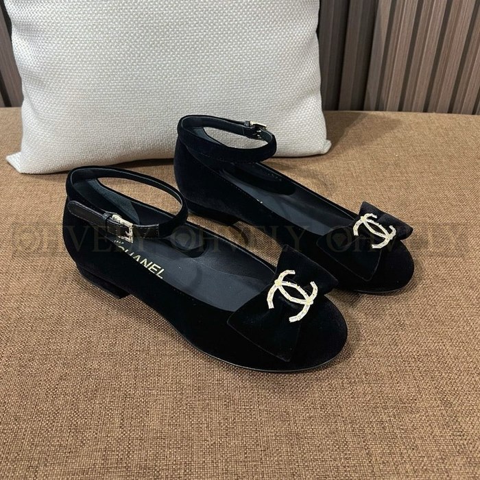 샤넬 CC 리본 벨벳 메리제인