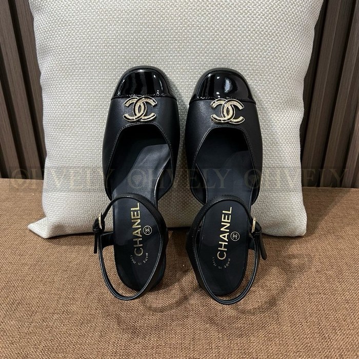 샤넬 CC로고 더블 캡토 스트랩 슬링백