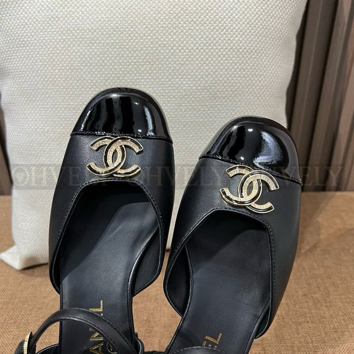 샤넬 CC로고 더블 캡토 스트랩 슬링백