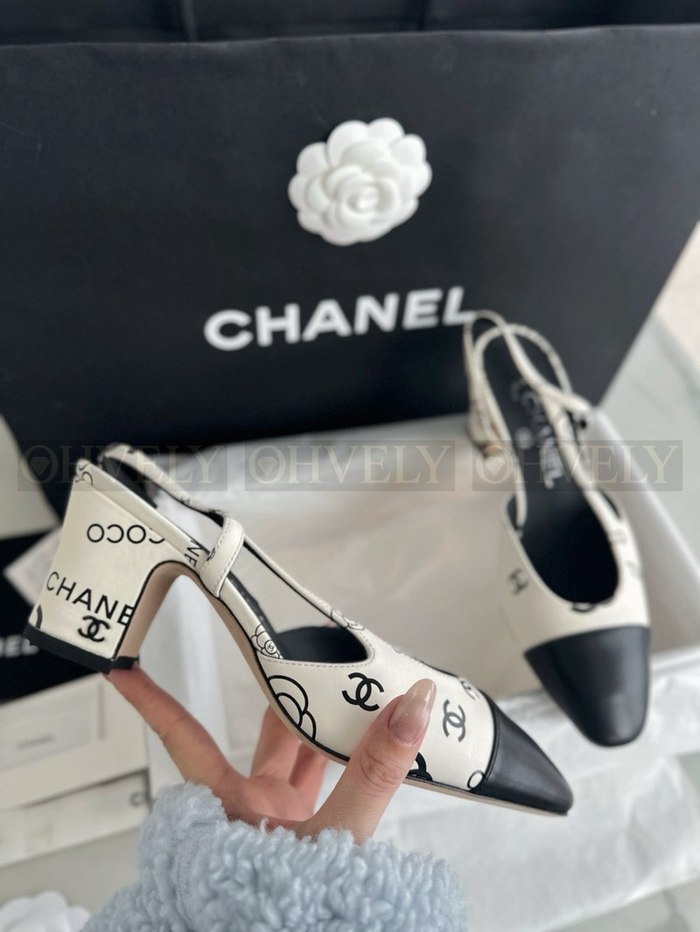 샤넬 까멜리아 CC 슬링백