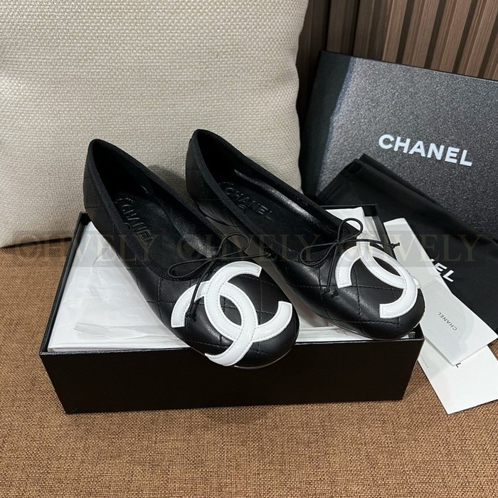 샤넬 깜봉 발레리나 플랫