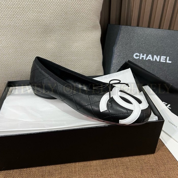샤넬 깜봉 발레리나 플랫