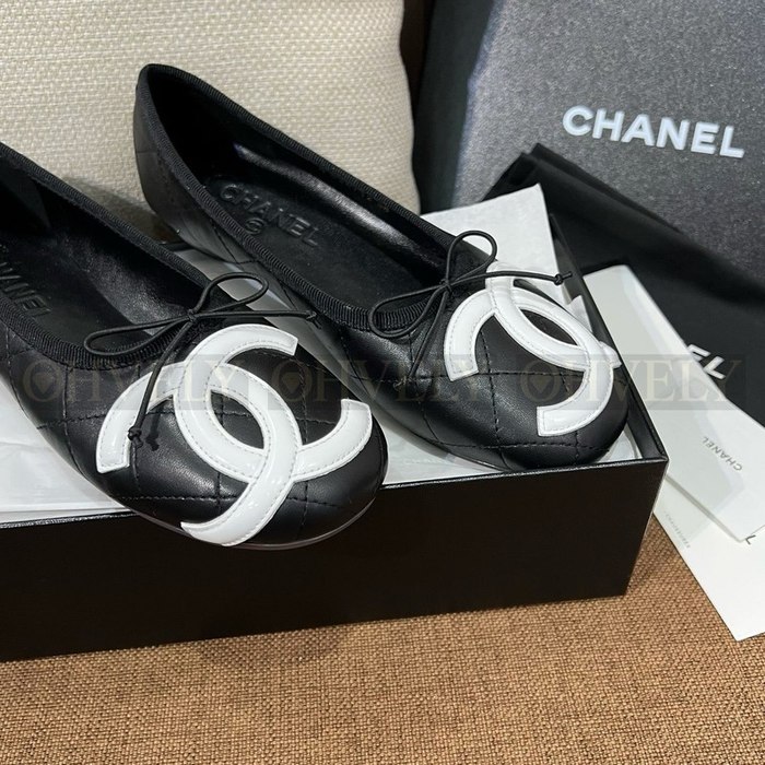 샤넬 깜봉 발레리나 플랫