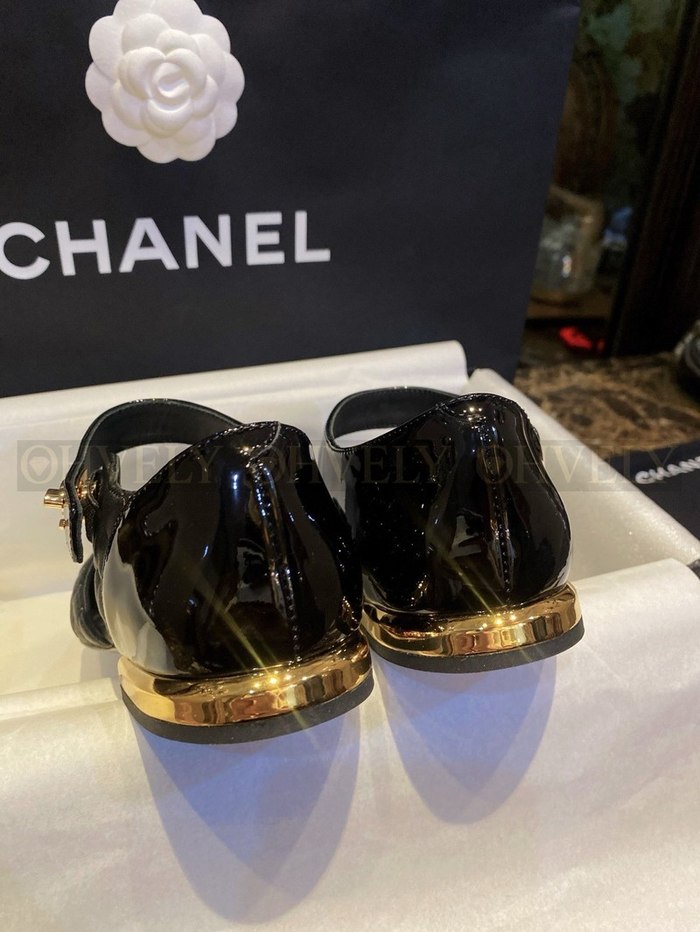 샤넬 턴락 퀄팅 메리제인 플랫