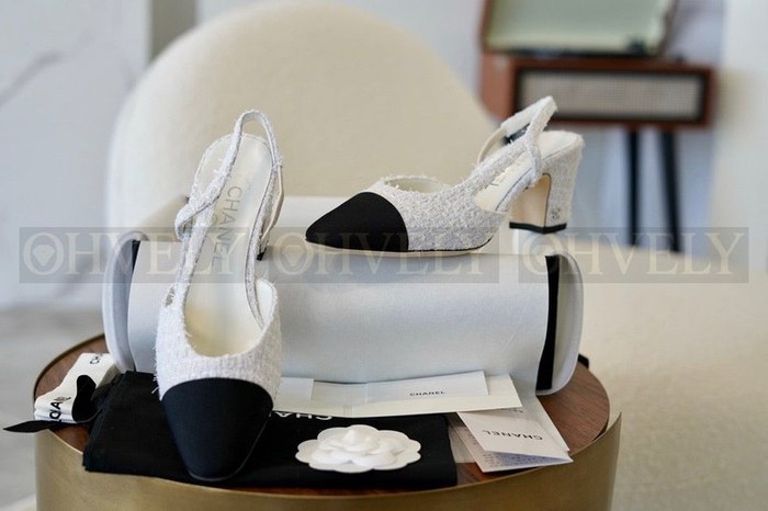 샤넬 트위트 슬링백 미드힐